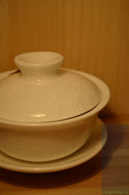 Набор посуды, белый фарфор (гайвань + 6 чашек + чахай)