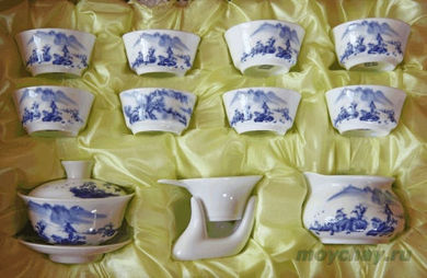 Набор посуды фарфор (гайвань + 8 чашек + чахай + сито)