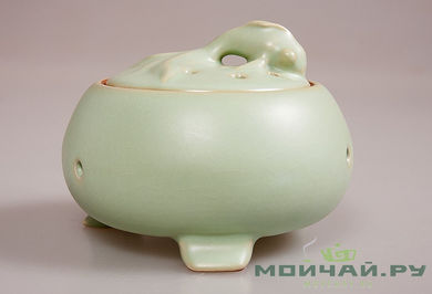Incense burner "Golden Fish", # 7, Ru Yao porcelain 