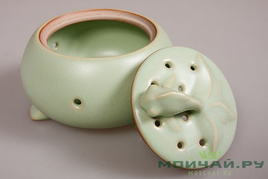 Incense burner "Golden Fish", # 7, Ru Yao porcelain 