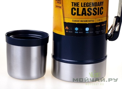 Термос Stanley Classic Vacuum Flask темно-синий 1 л