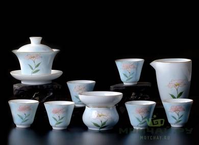 Набор посуды для чайной церемонии # 21204 (гайвань - 110 мл., фарфор, гундаобэй - 200 мл., 6 пиал по 45 мл., чайное сито)