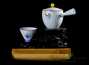 Дорожный набор для чайной церемонии # 23167: чайник 180 мл, четыре пиалы по 48 мл, чайница, чайная доска, щипцы, чайное полотенце, сумка для транспортировки набора.
