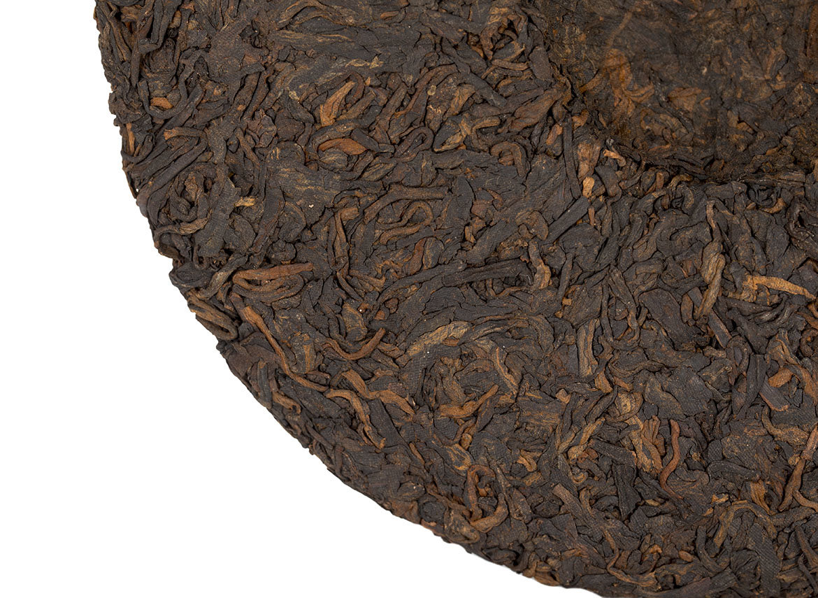 Menghai Yesheng Shu Puer Moychay.com (wild tea trees raw material, harvested 2018, pressed 2022), 357 g