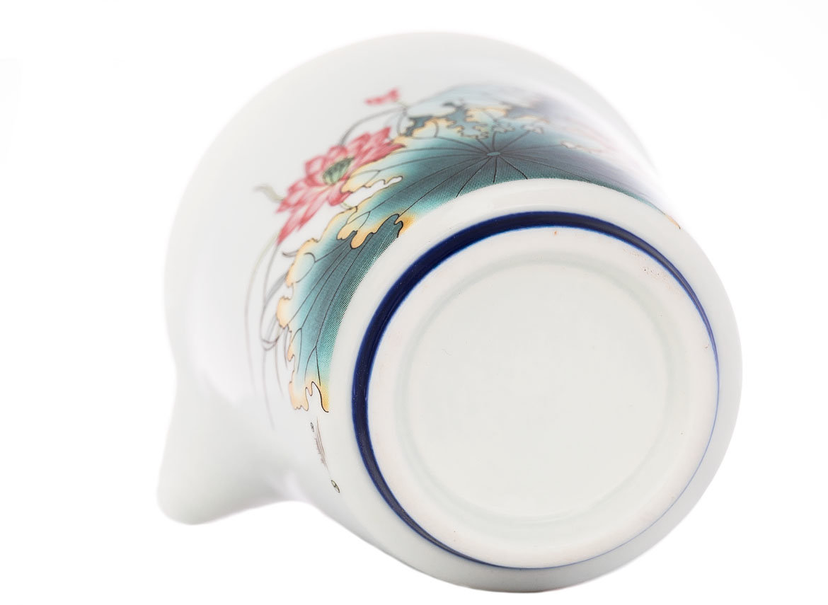 Gundaobey # 31470, porcelain, 190 ml.