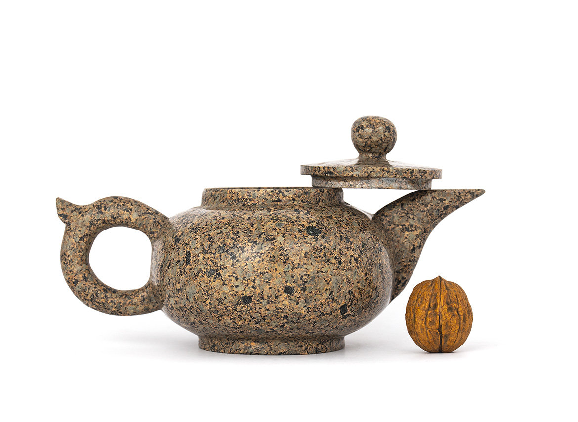 Teapot # 33214, Zhonghua maifanshi stone, 450 ml.