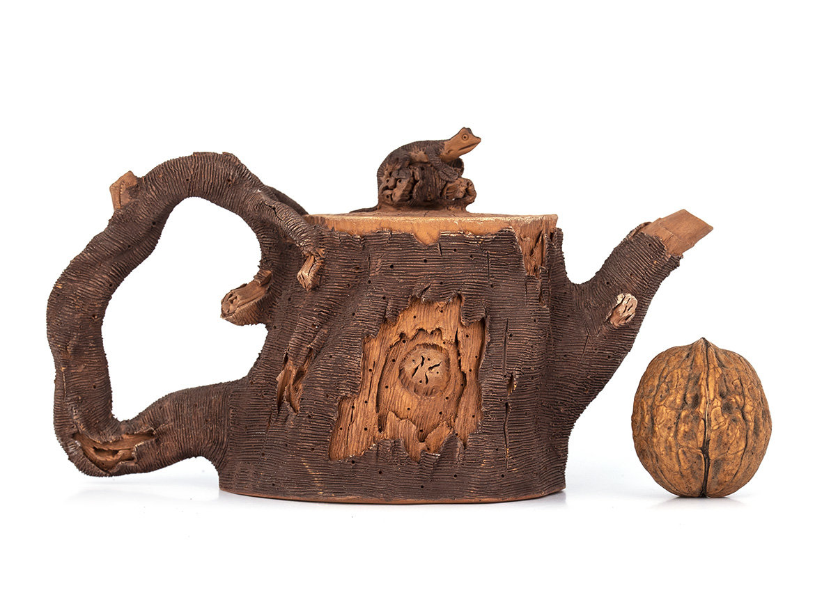 Teapot # 33523, yixing clay, 150 ml.