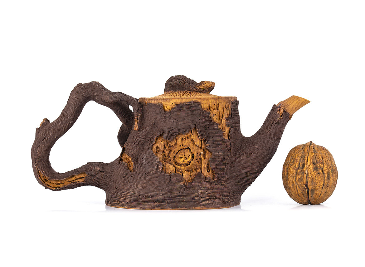 Teapot # 33525, yixing clay, 150 ml.