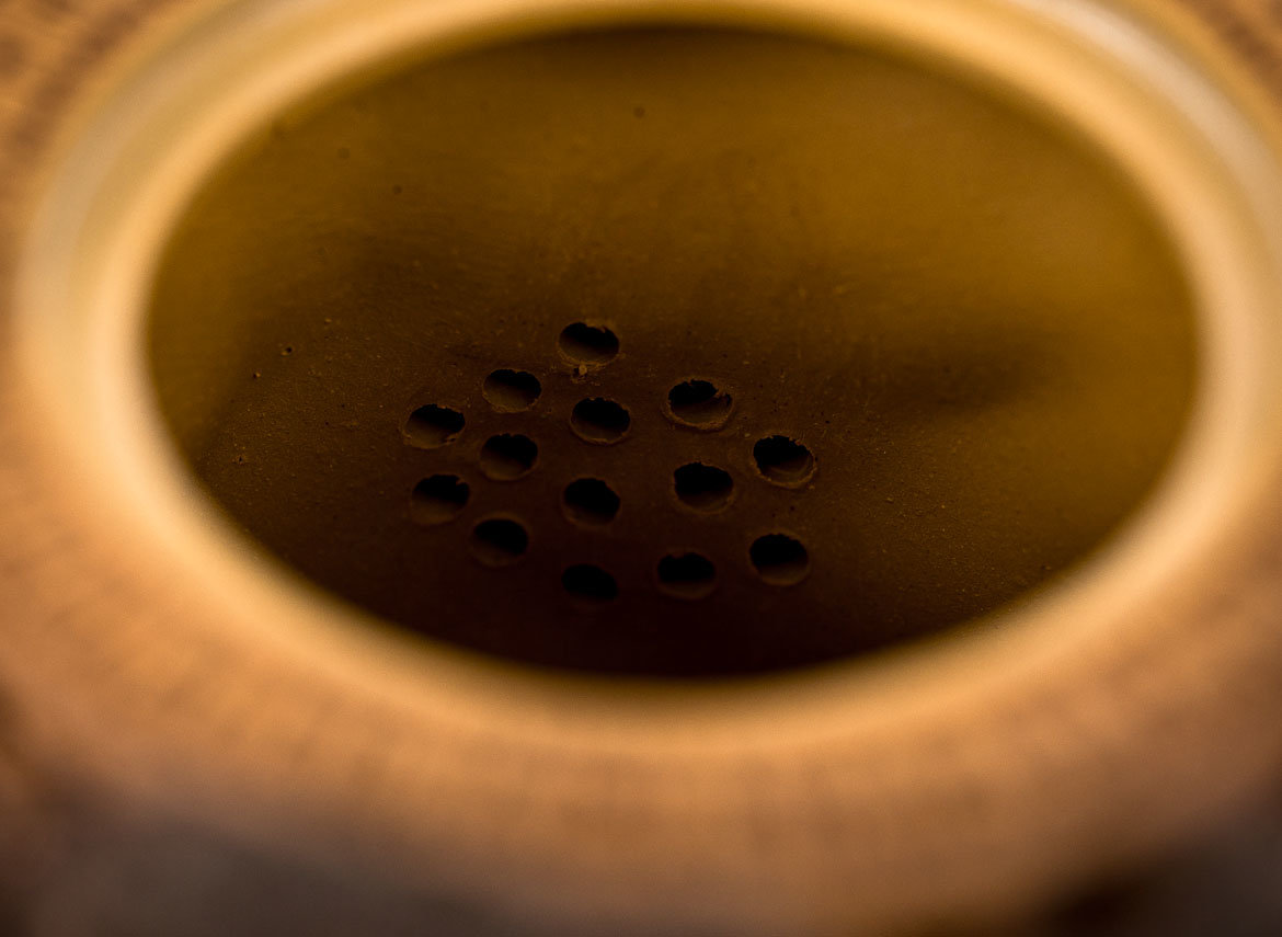 Teapot # 33600, yixing clay, 150 ml.