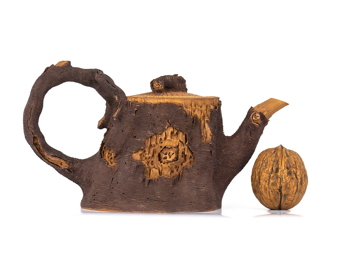 Teapot # 33619, yixing clay, 150 ml.