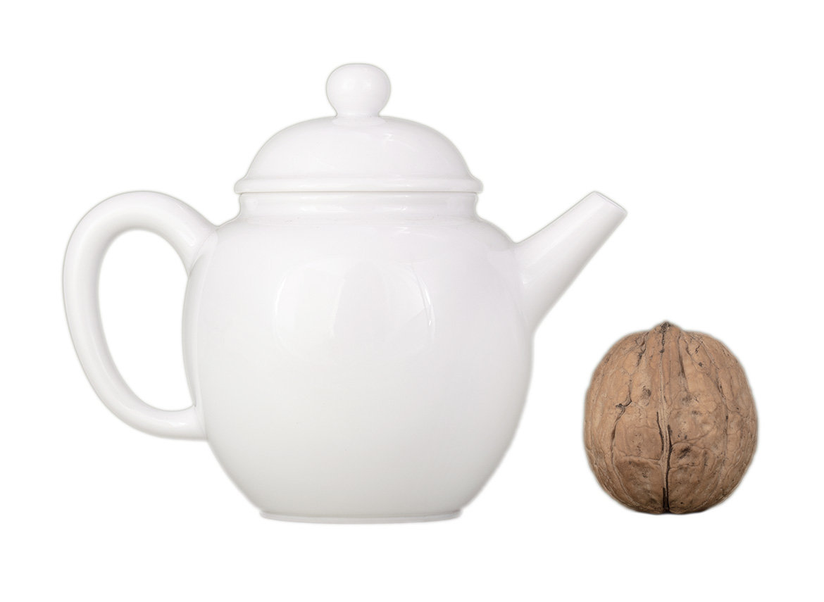 Teapot # 34866, porcelain, 145 ml.