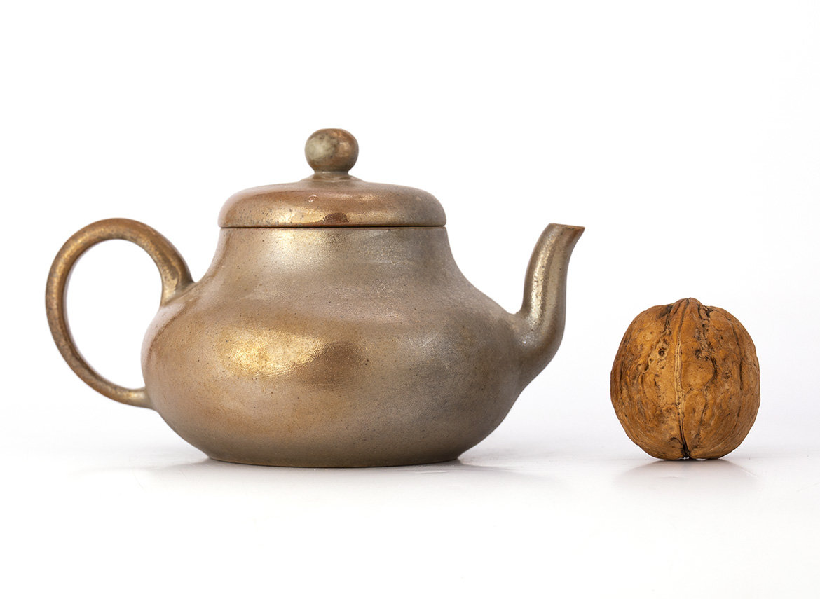 Teapot # 34875, wood firing/porcelain, Dehua, 180 ml.