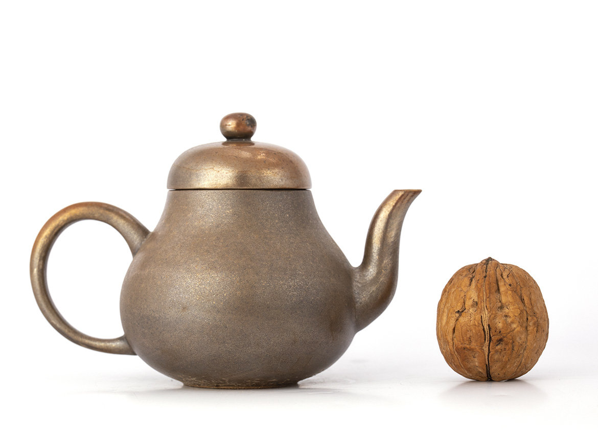 Teapot # 34876, wood firing/porcelain, Dehua, 145 ml.