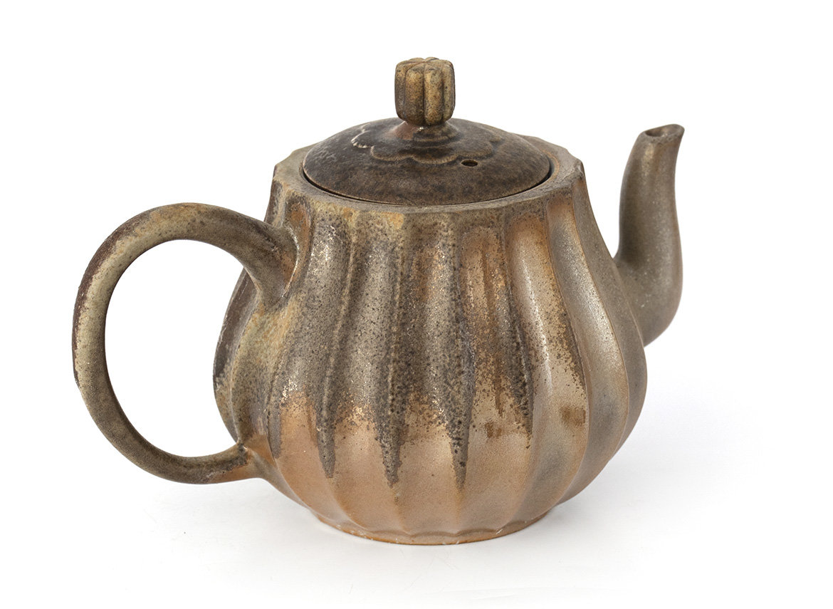 Teapot # 34878, wood firing/porcelain, Dehua, 152 ml.
