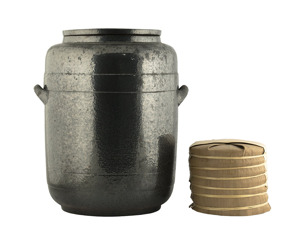 Сосуд для хранения воды (гидрия) # 36159, исинская глина, 24 литра