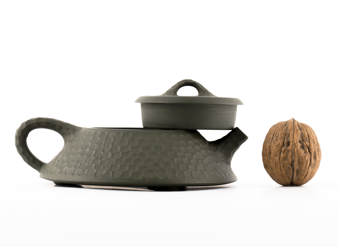 Teapot # 36165, yixing clay, 117 ml.