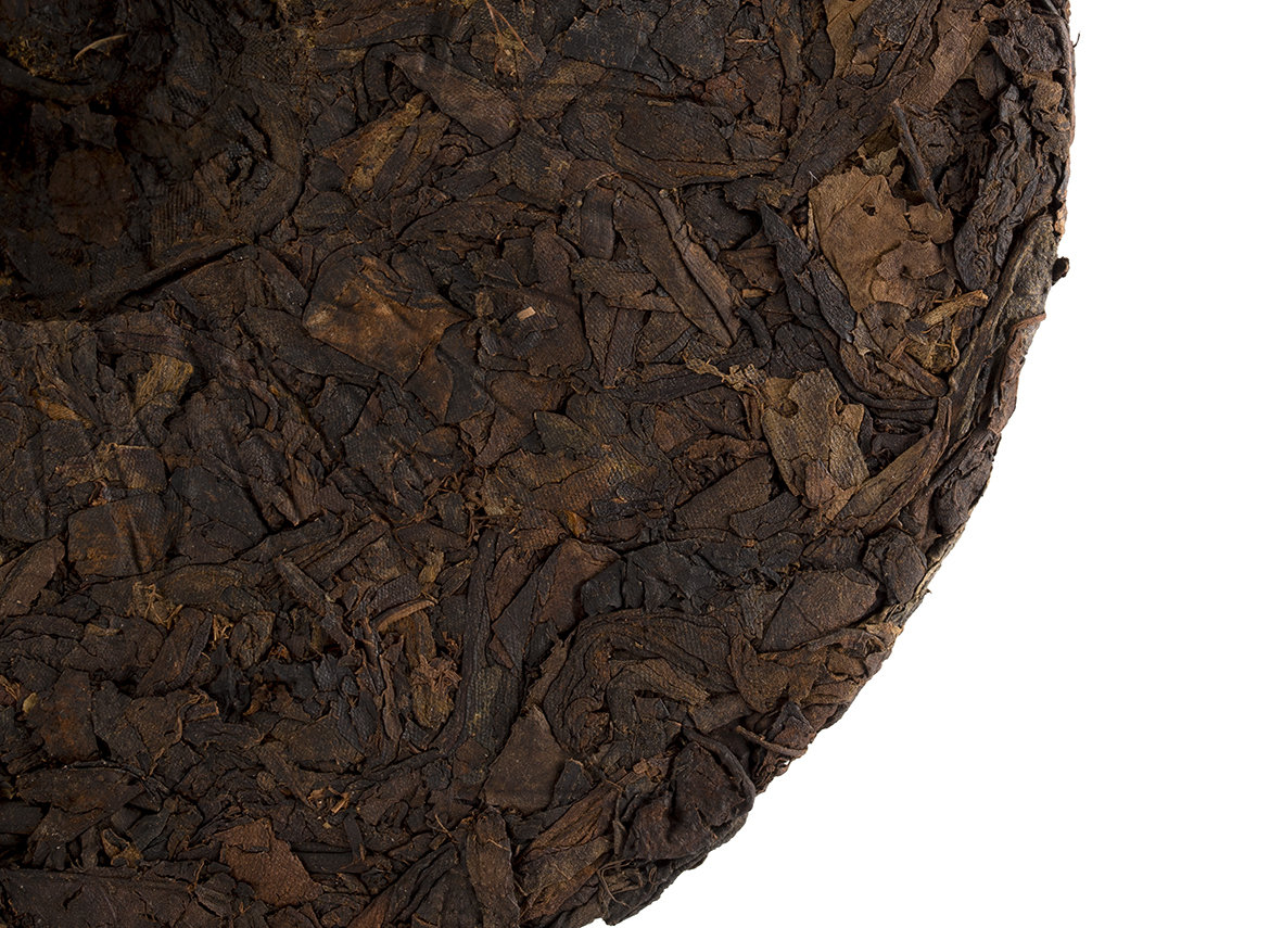 Ripe Puer "Good-Puered" (material 2017, manufacturing 2021), 357 g