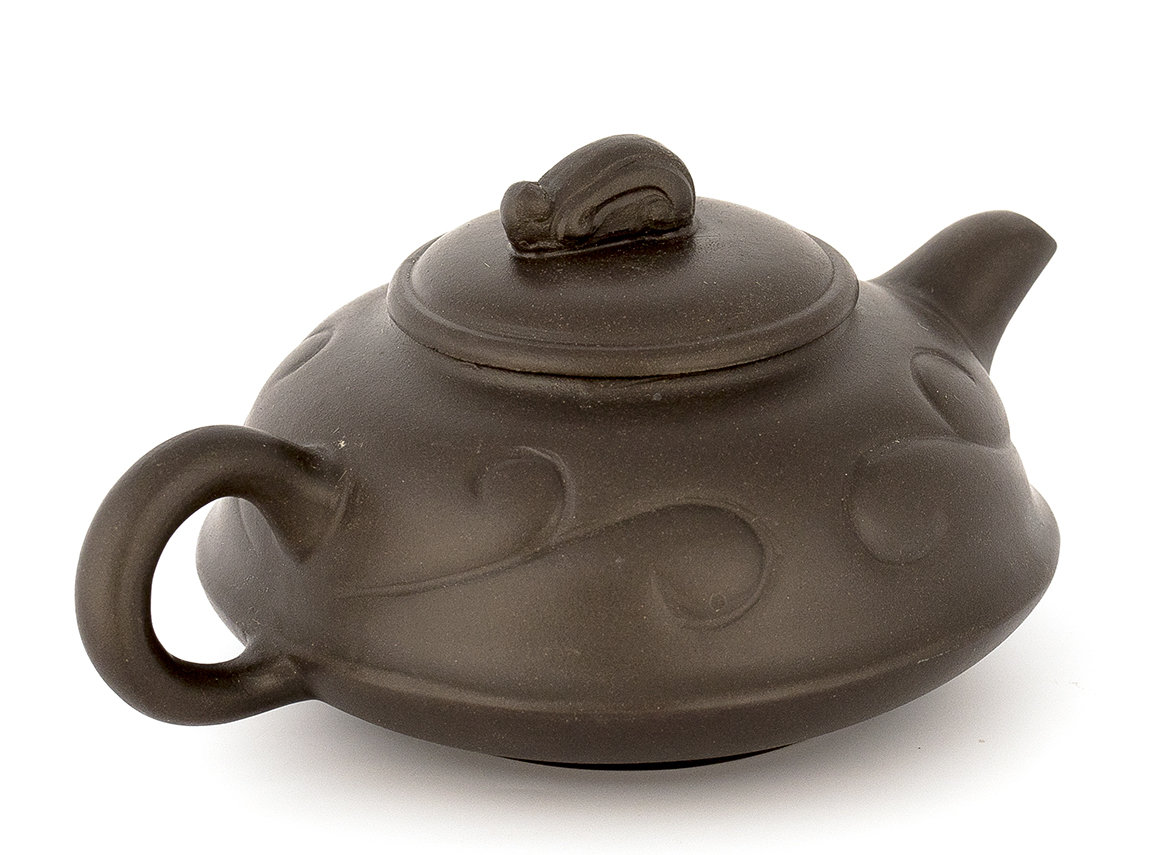 Teapot # 37415, yixing clay, 180 ml.