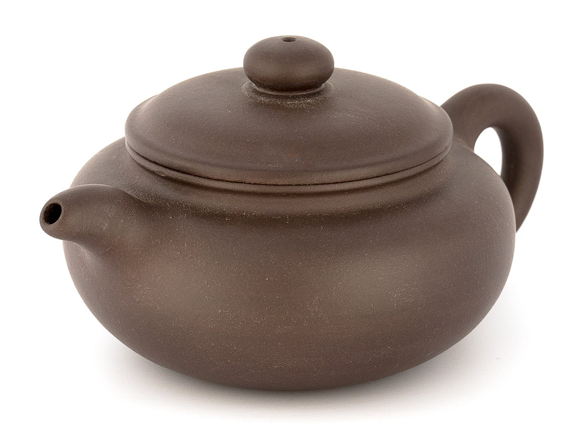 Teapot # 37418, yixing clay, 280 ml.