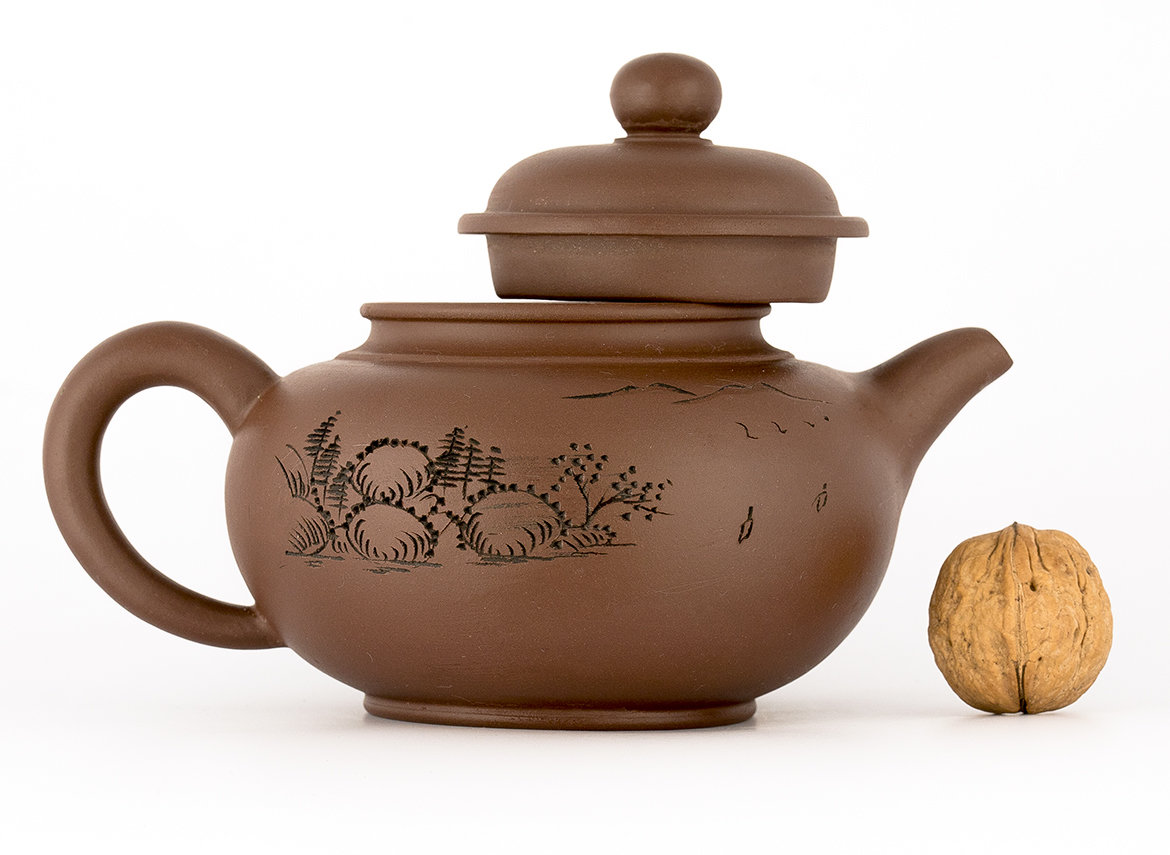 Teapot # 37951, yixing clay, 460 ml.