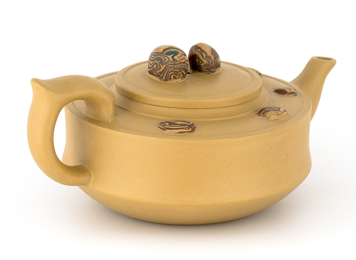 Teapot # 38058, yixing clay, 290 ml.