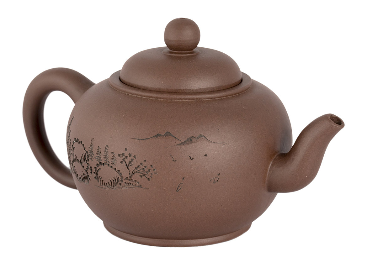 Teapot # 38305, yixing clay, 490 ml.