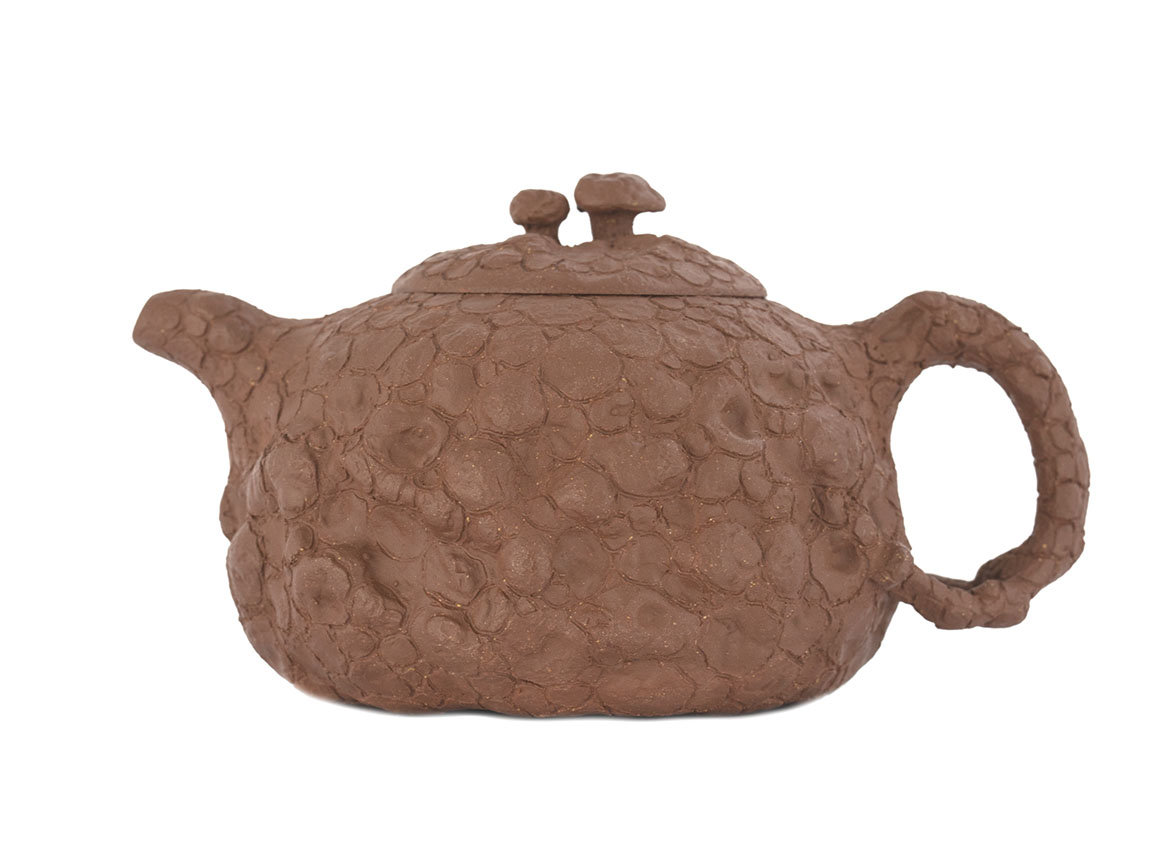 Teapot # 38530, yixing clay, 270 ml.