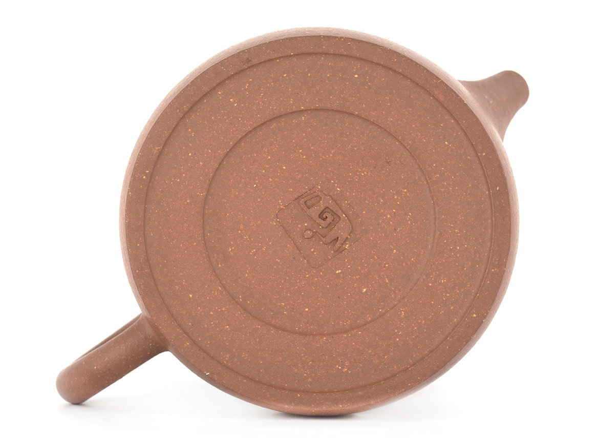 Teapot # 38542, yixing clay, 200 ml.