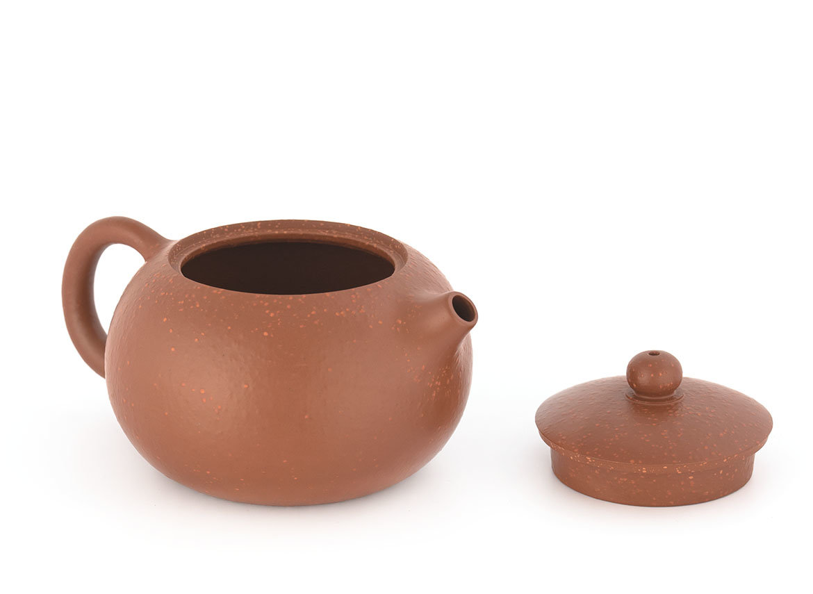 Teapot # 38546, yixing clay, 210 ml.
