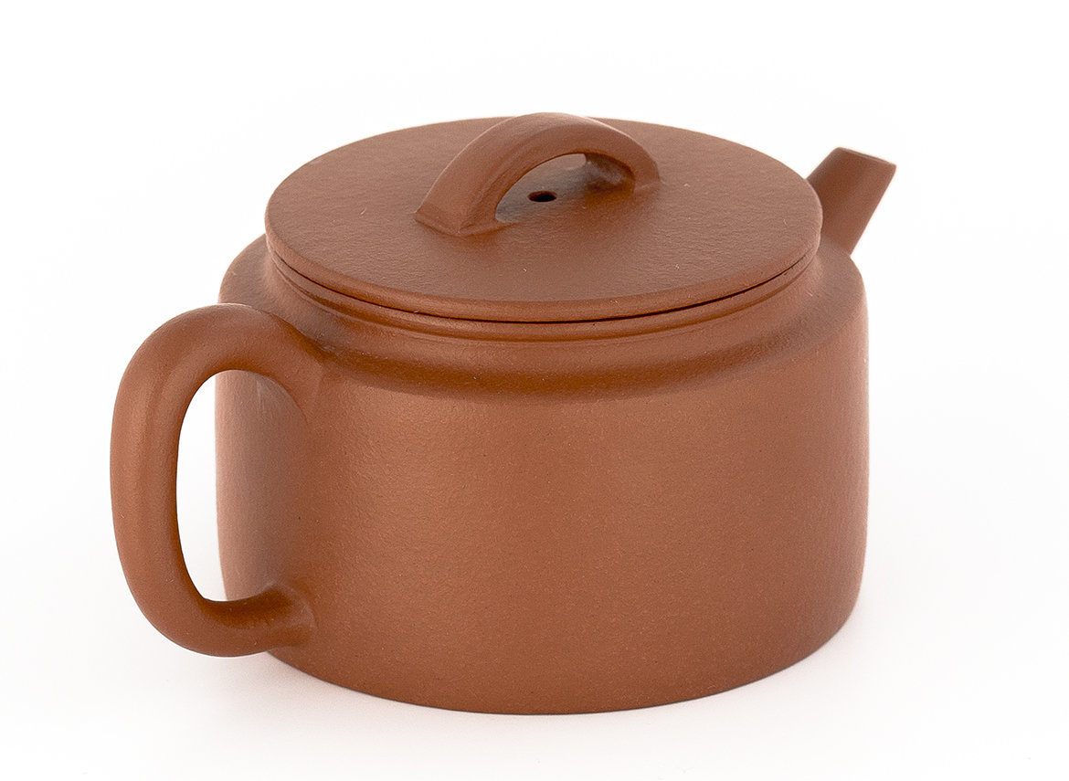 Teapot # 38550, yixing clay, 140 ml.