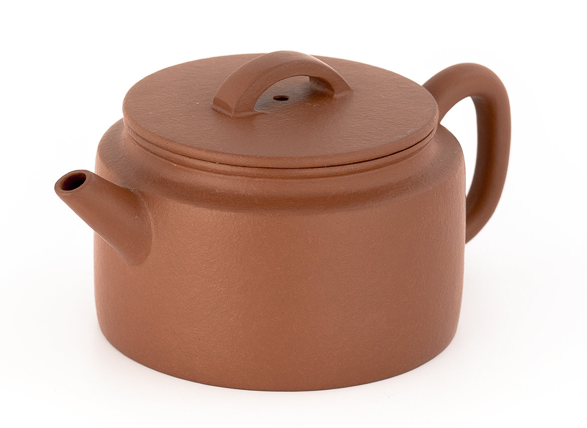 Teapot # 38550, yixing clay, 140 ml.