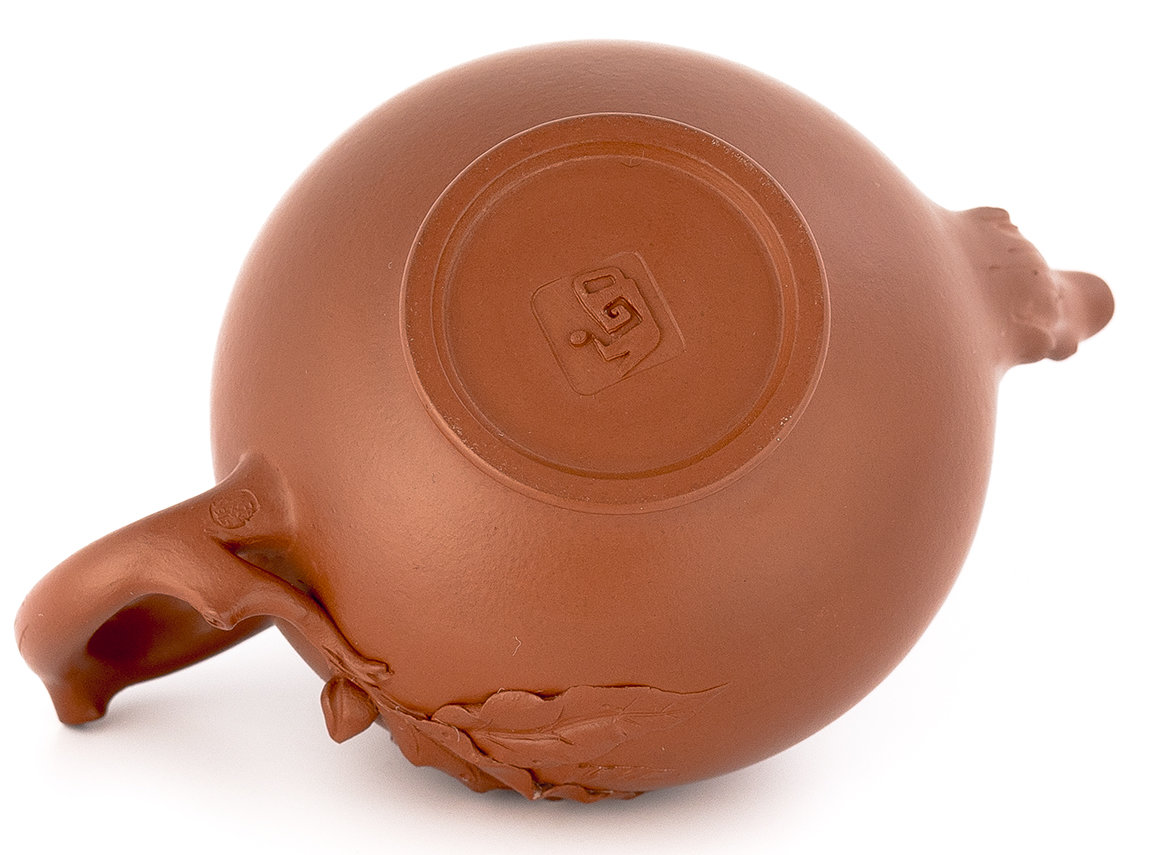 Teapot # 38551, yixing clay, 200 ml.