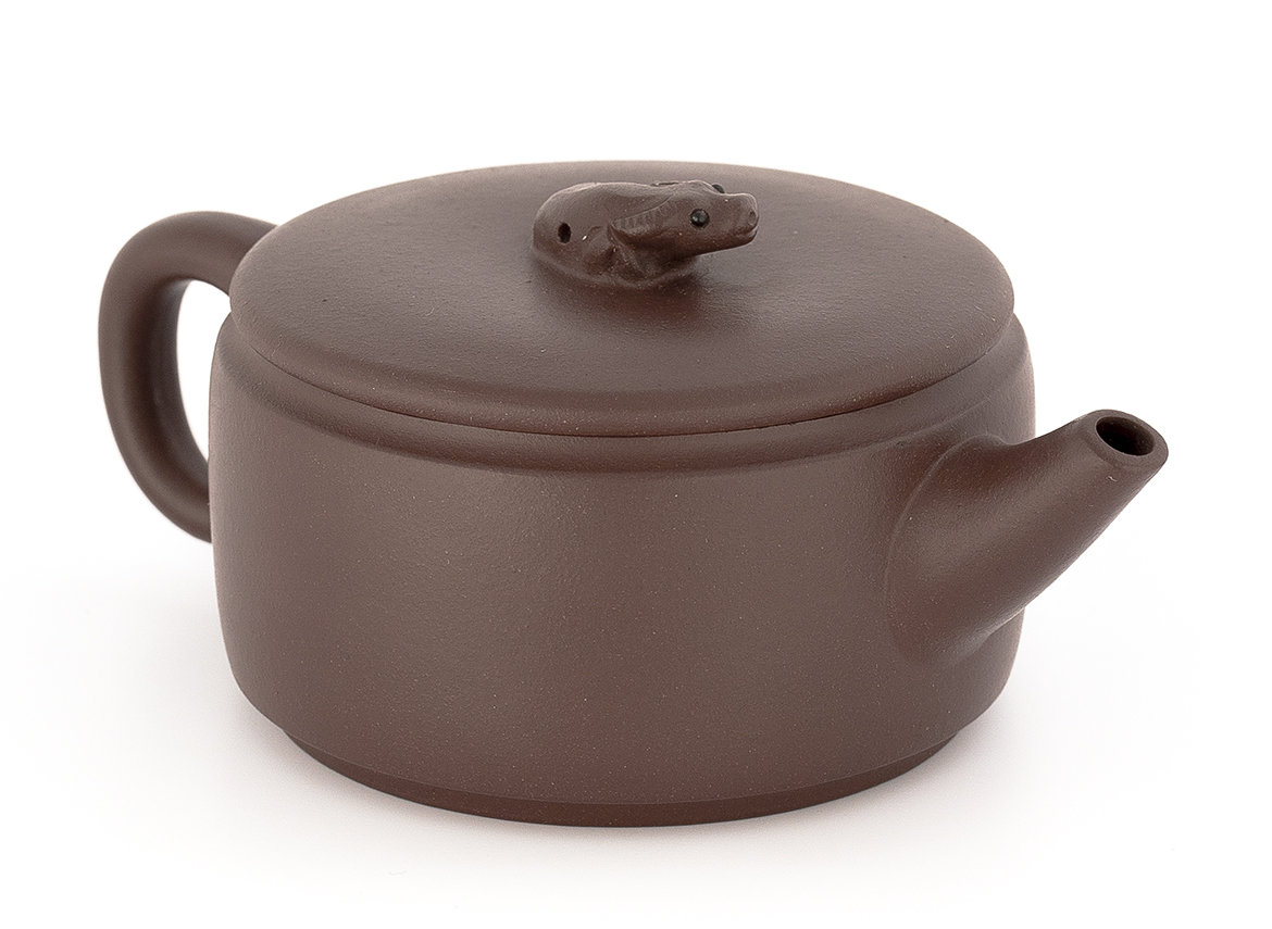 Teapot # 38553, yixing clay, 200 ml.
