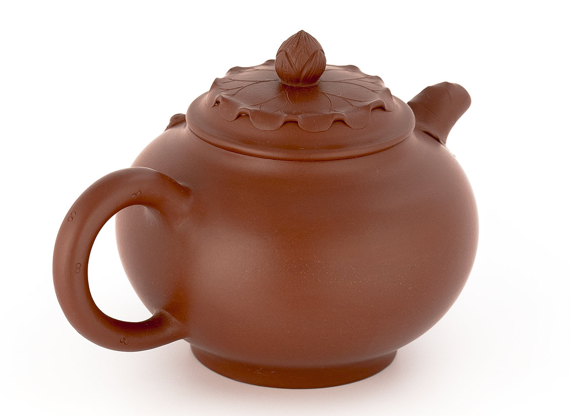 Teapot # 38559, yixing clay, 220 ml.