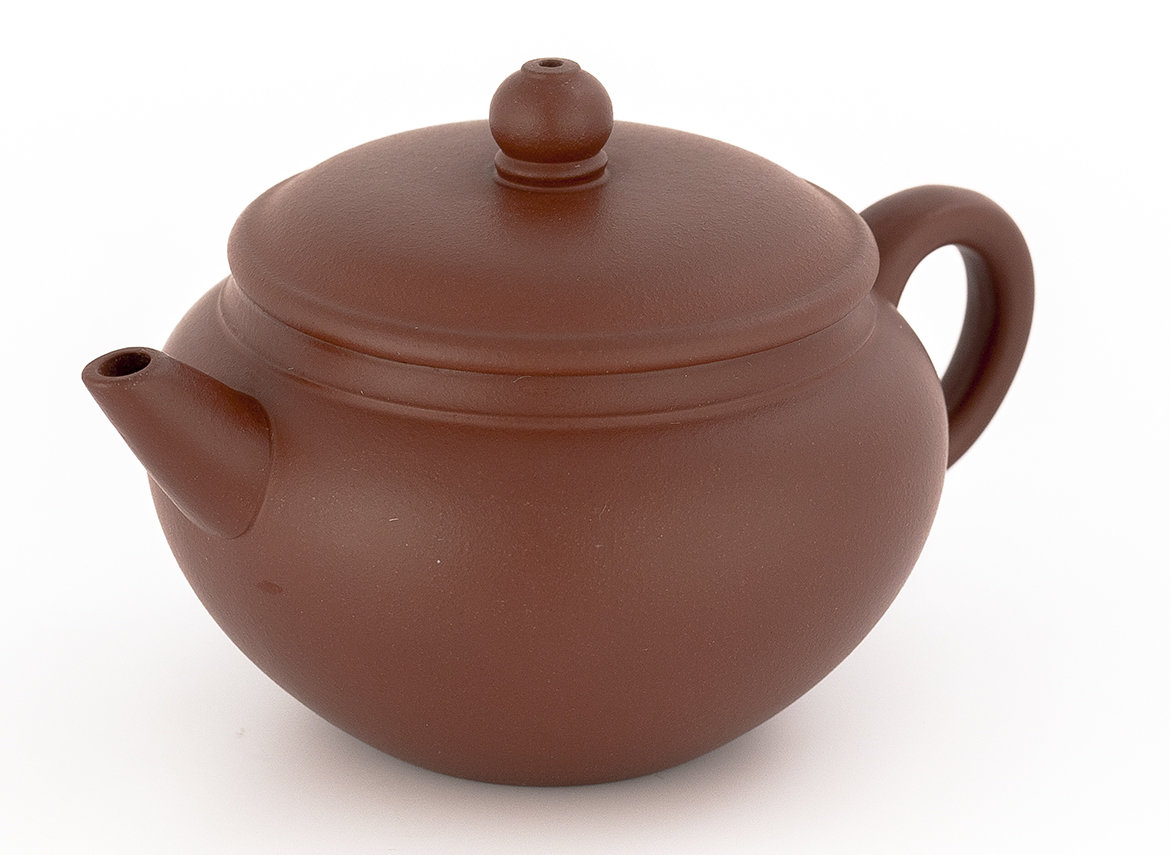 Teapot # 38565, yixing clay, 160 ml.