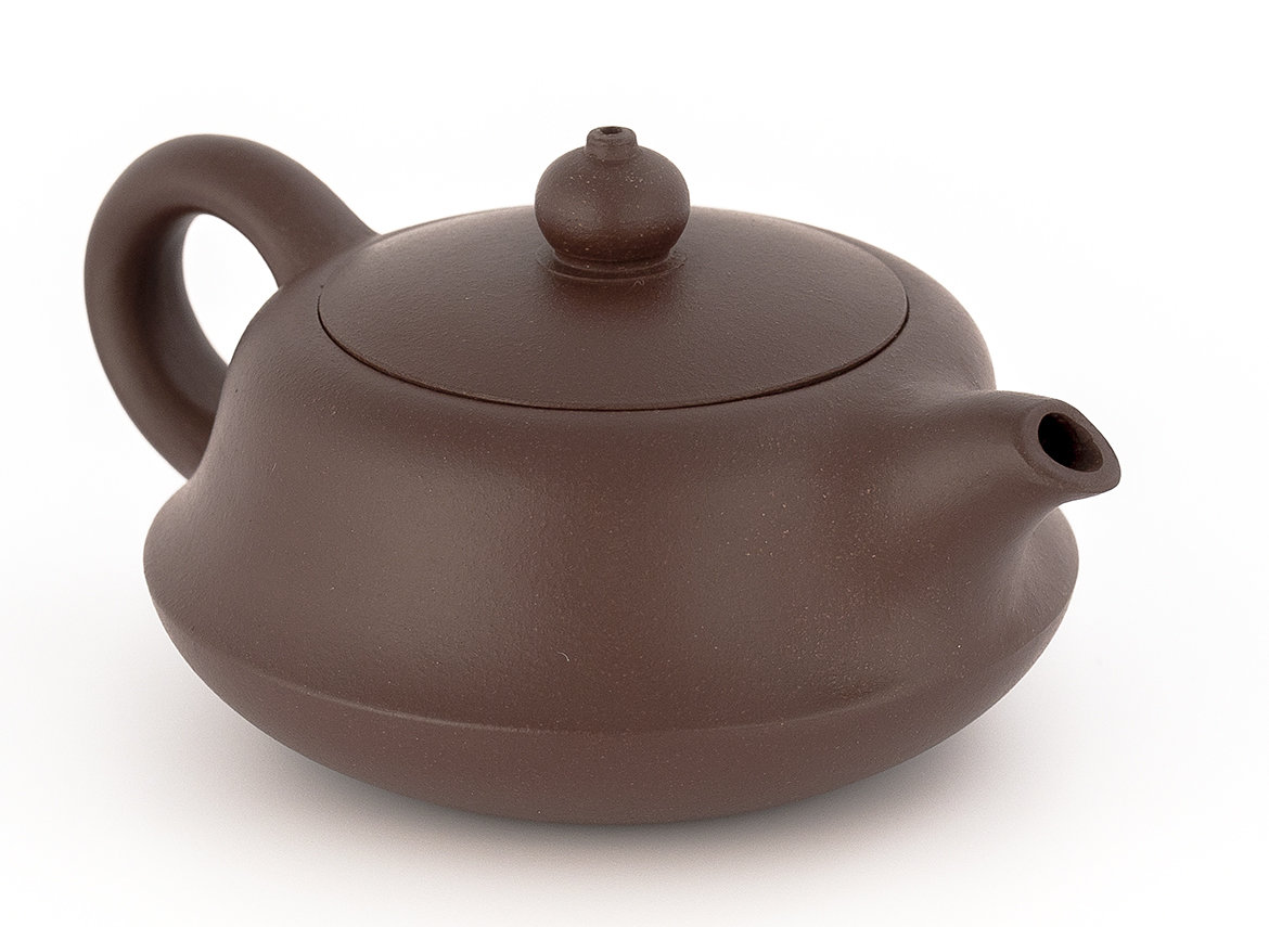 Teapot # 38566, yixing clay, 170 ml.