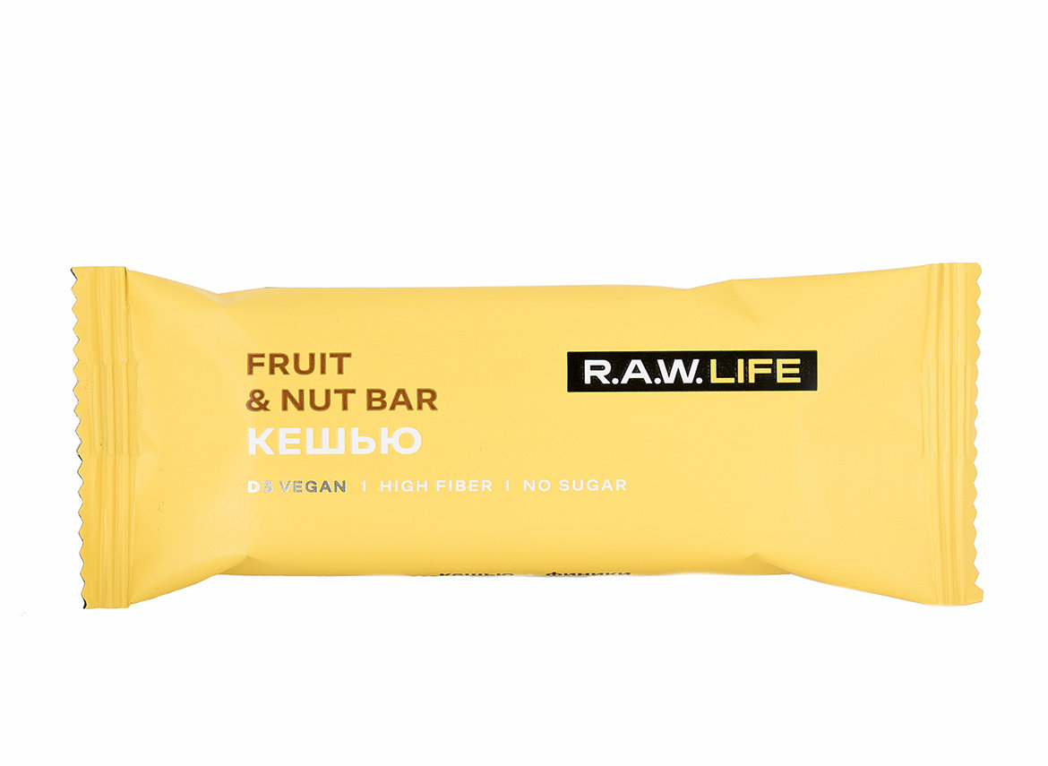 R.A.W. LIFE Nut and fruit bar "Cashew" 