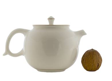 Teapot # 41437, porcelain, 225 ml.