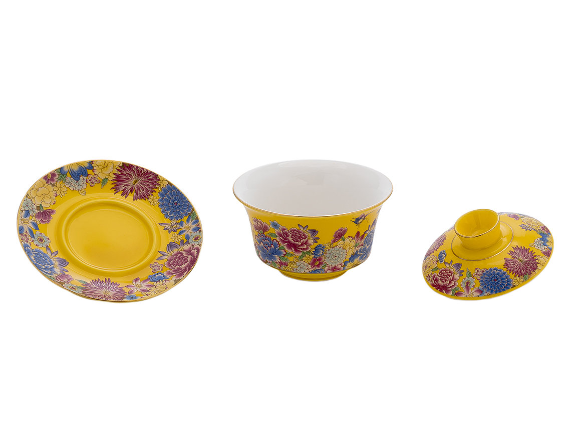 Set fot tea ceremony (9 items) # 41473, porcelain: Gaiwan 135 ml, gundaobey 160 ml, teamesh, six cups 53 ml.
