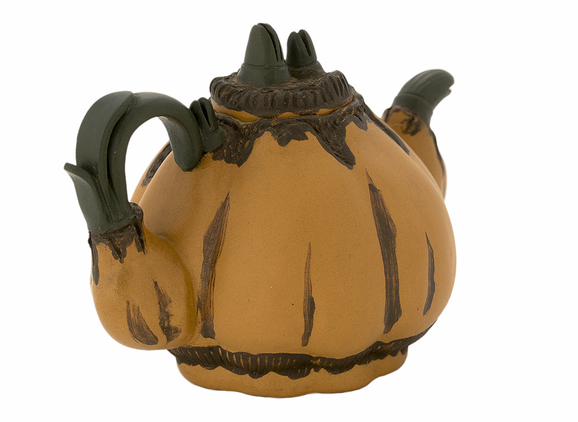 Teapot # 41899, yixing clay, 210 ml.