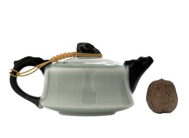 Teapot # 41954, porcelain, 200 ml.