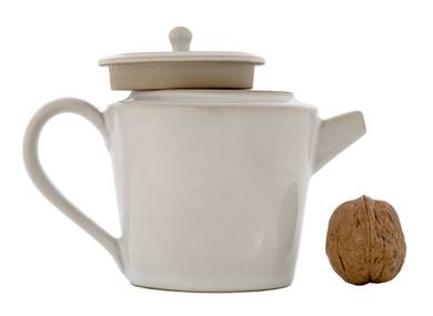 Teapot # 41965, porcelain, 200 ml.