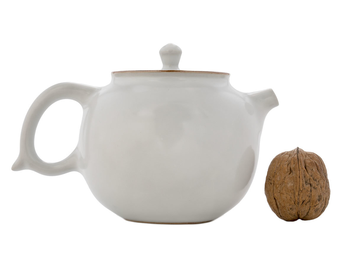 Teapot # 41967, porcelain, 230 ml.