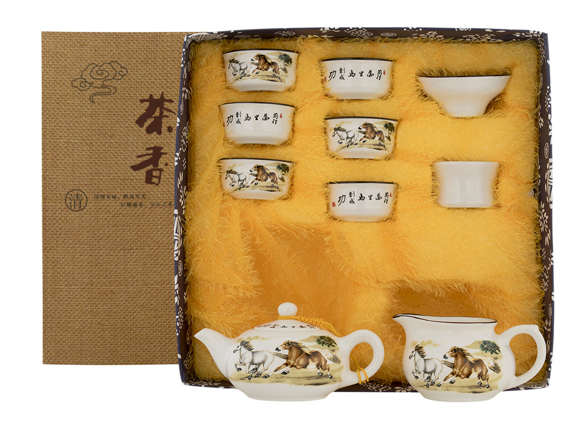 Set for tea ceremony (9 items) # 41979, porcelain: teapot 200 ml, gundaobey 200 ml, teamesh, six cups 45 ml.