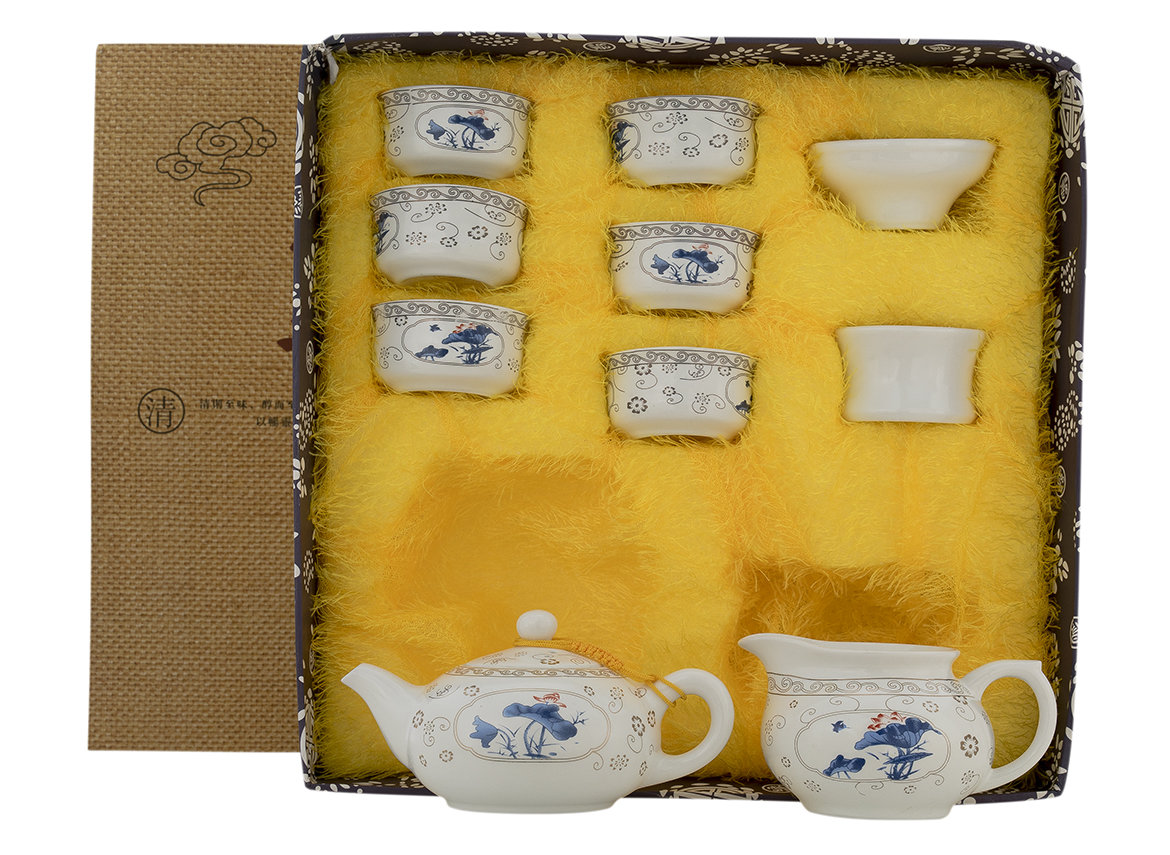 Набор посуды для чайной церемонии из 9 предметов # 41980, фарфор: чайник 200 мл, гундаобэй 200 мл, сито, 6 пиал по 45 мл.