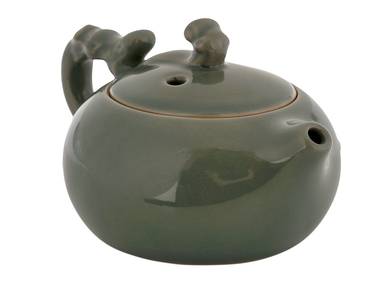 Set for tea ceremony (9 items) # 41993, porcelain: teapot 200 ml, gundaobey 200 ml, teamesh, six cups 45 ml.