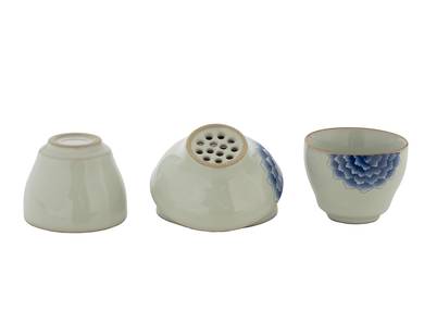 Set for tea ceremony (9items) # 42014, porcelain: teapot 225 ml, gundaobey 210 ml, teamesh, six cups 60 ml.