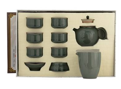 Set for tea ceremony (9 items) # 42016, porcelain: teapot 220 ml, gundaobey 210 ml, teamesh, six cups 50 ml.
