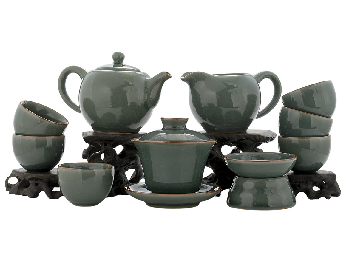 Набор посуды для чайной церемонии из 10 предметов # 42023, фарфор: чайник 220 мл, гайвань 130 мл, гундаобэй 210 мл, сито, 6 пиал по 50 мл.
