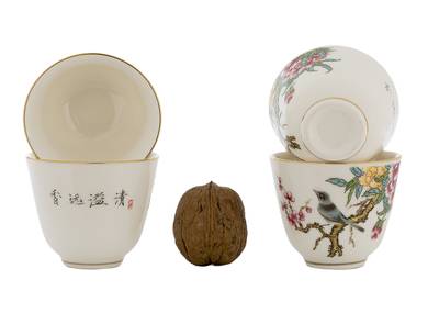 Набор посуды для чайной церемонии из 9 предметов # 42033, фарфор: чайник 220 мл, гундаобэй 200 мл, сито, 6 пиал по 52 мл.